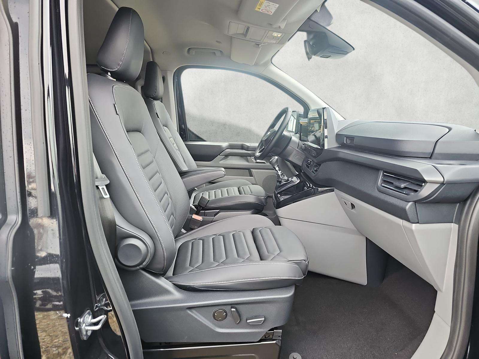 Fahrzeugbild eines Ford Tourneo Custom