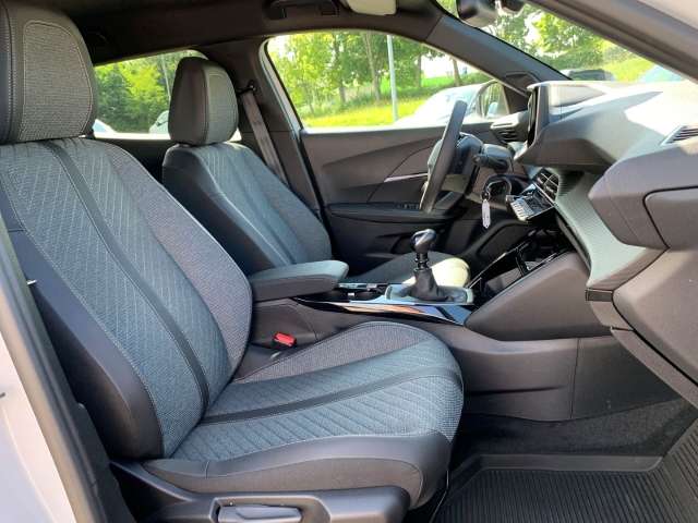 Fahrzeugbild eines Peugeot 2008