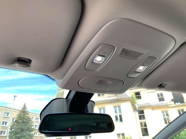 Fahrzeugbild eines Renault Grand Scénic