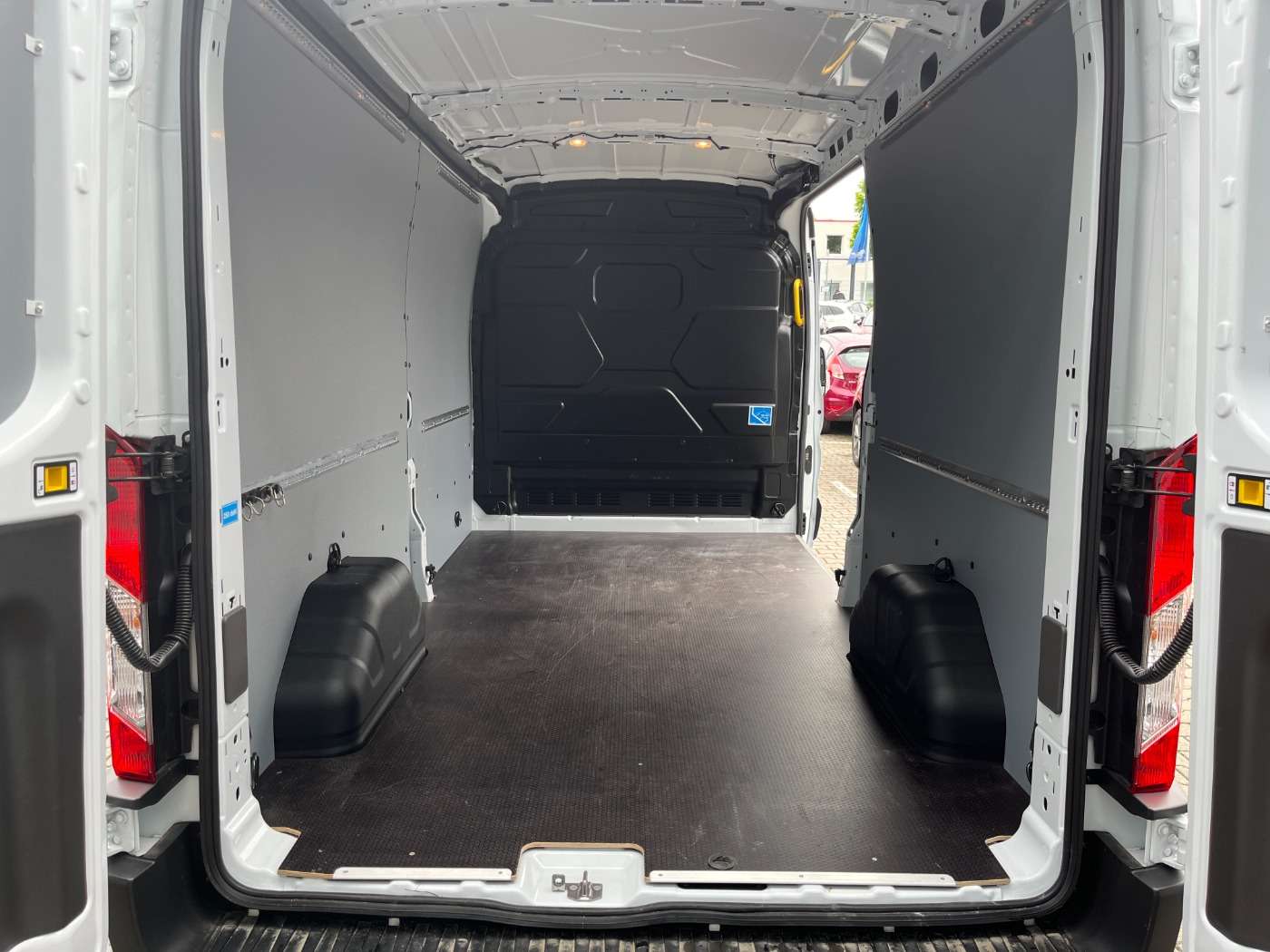 Fahrzeugbild eines Ford Transit