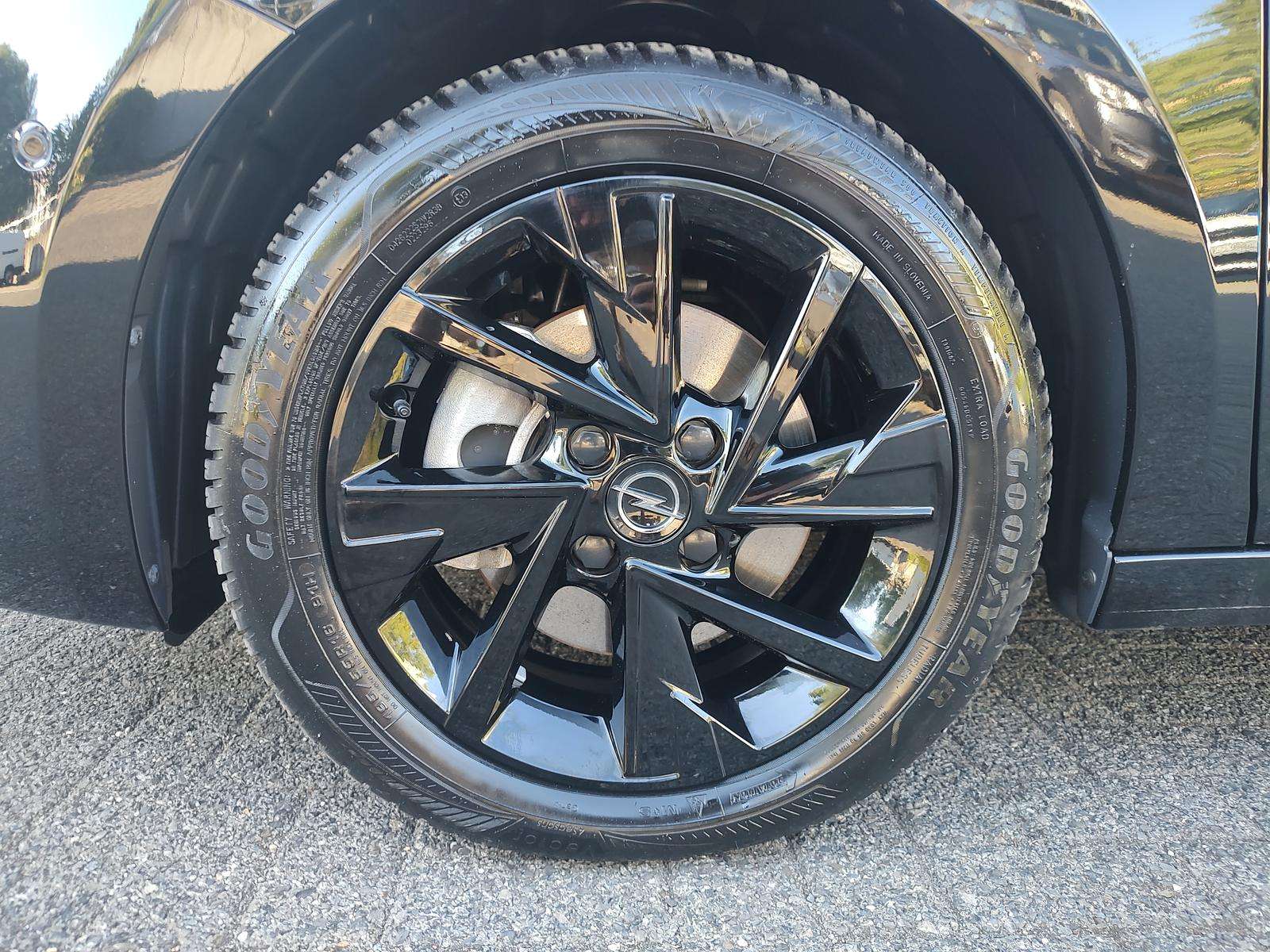 Fahrzeugbild eines Opel Corsa