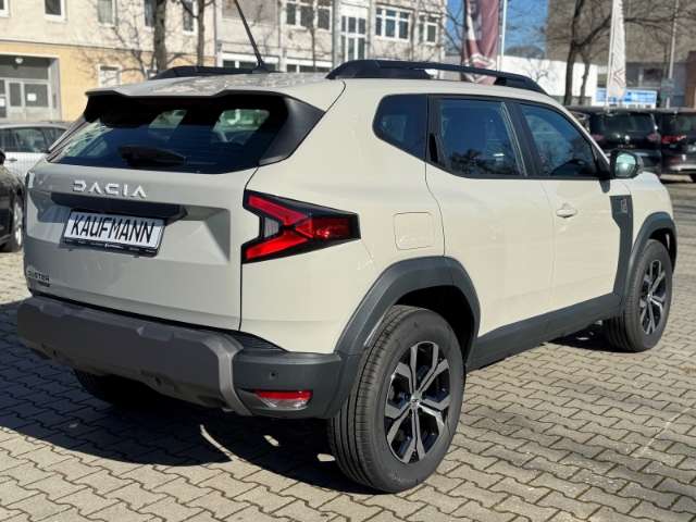 Fahrzeugbild eines Dacia Duster