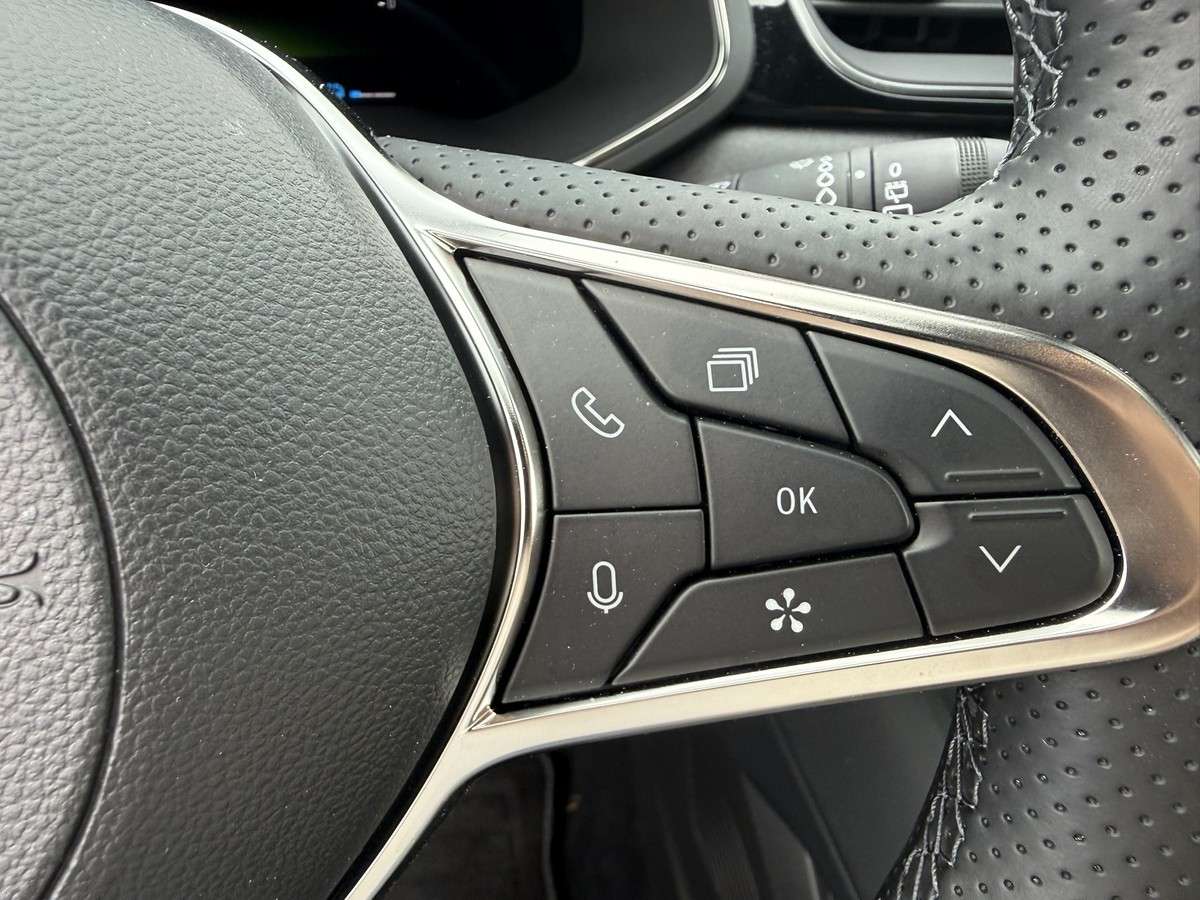 Fahrzeugbild eines Mitsubishi Grandis