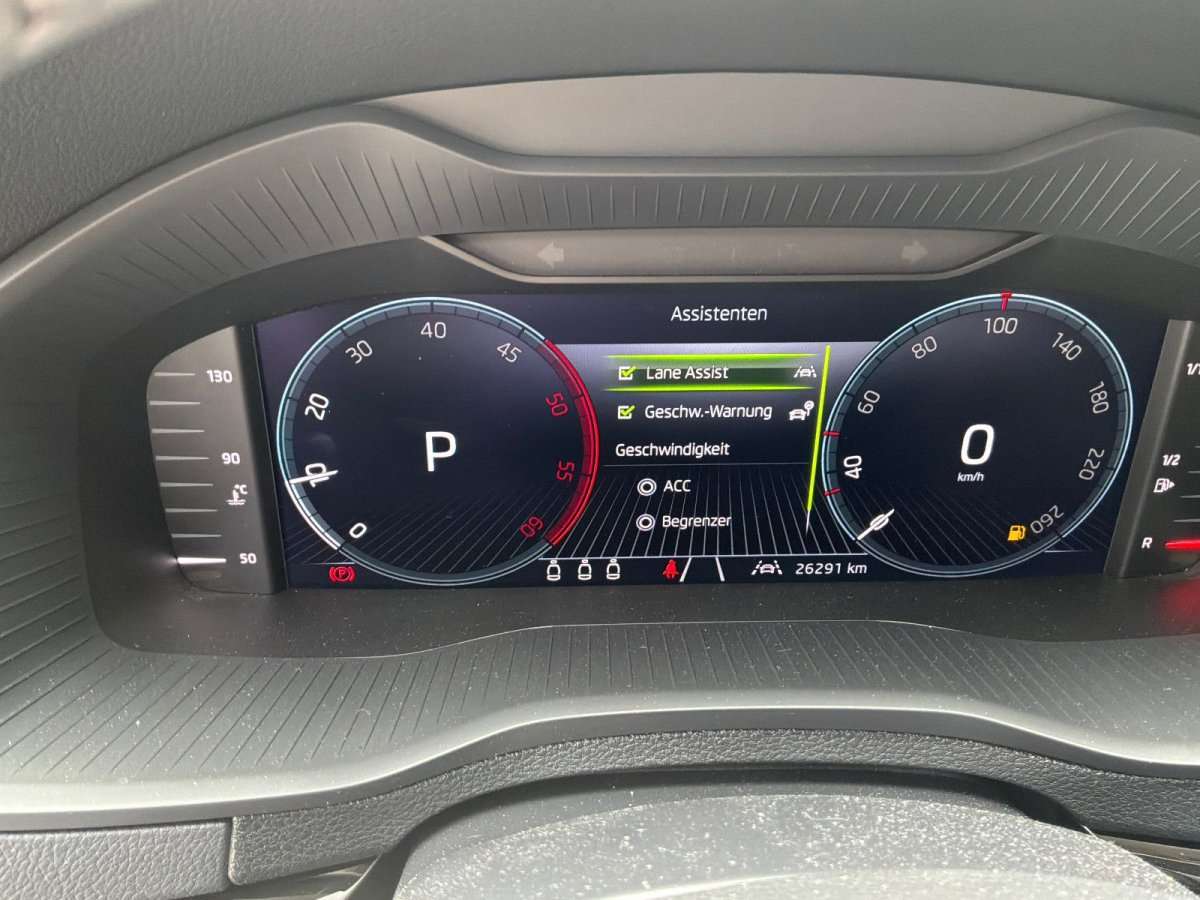 Fahrzeugbild eines Skoda Karoq