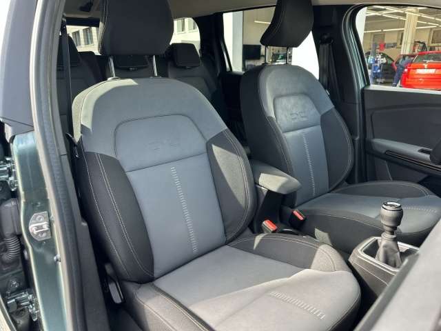Fahrzeugbild eines Dacia Jogger