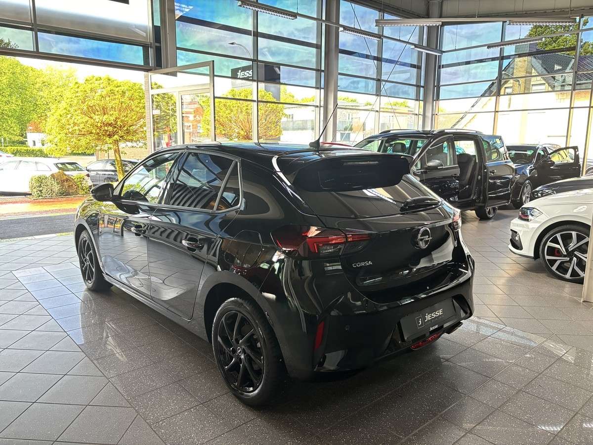 Fahrzeugbild eines Opel Corsa