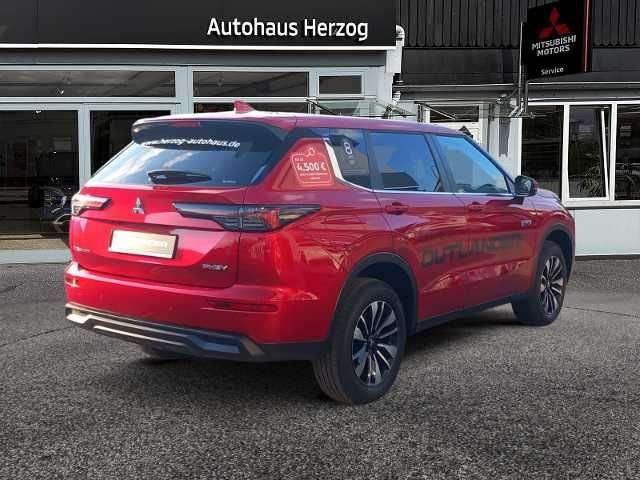 Fahrzeugbild eines Mitsubishi Outlander