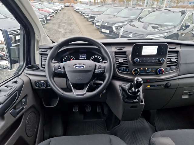 Fahrzeugbild eines Ford Transit Custom