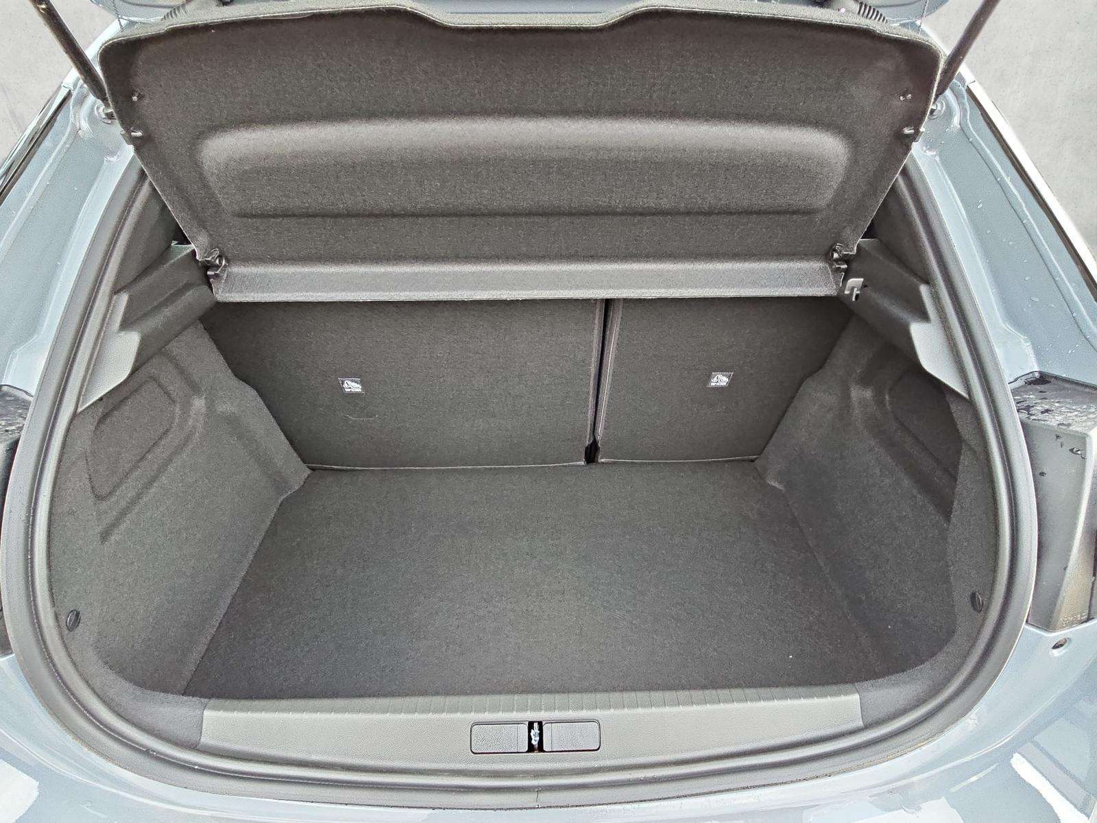 Fahrzeugbild eines Opel Corsa