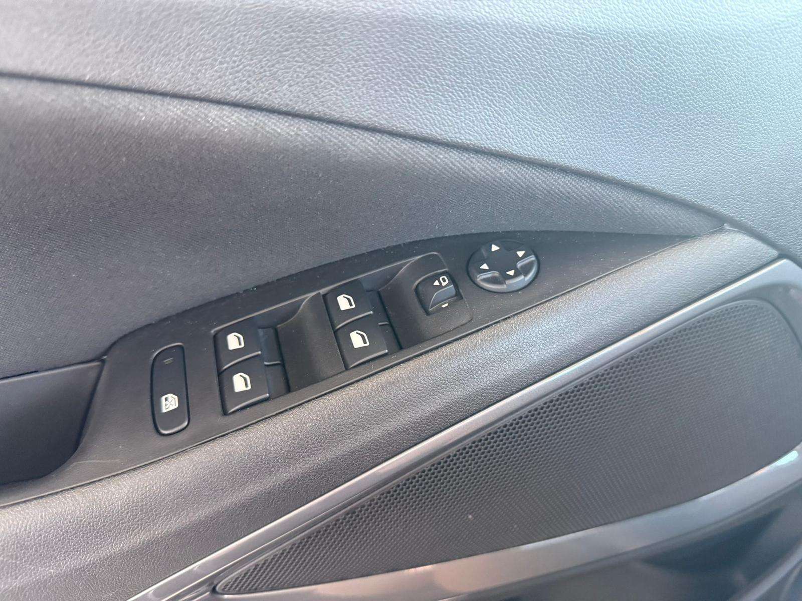 Fahrzeugbild eines Opel Crossland X