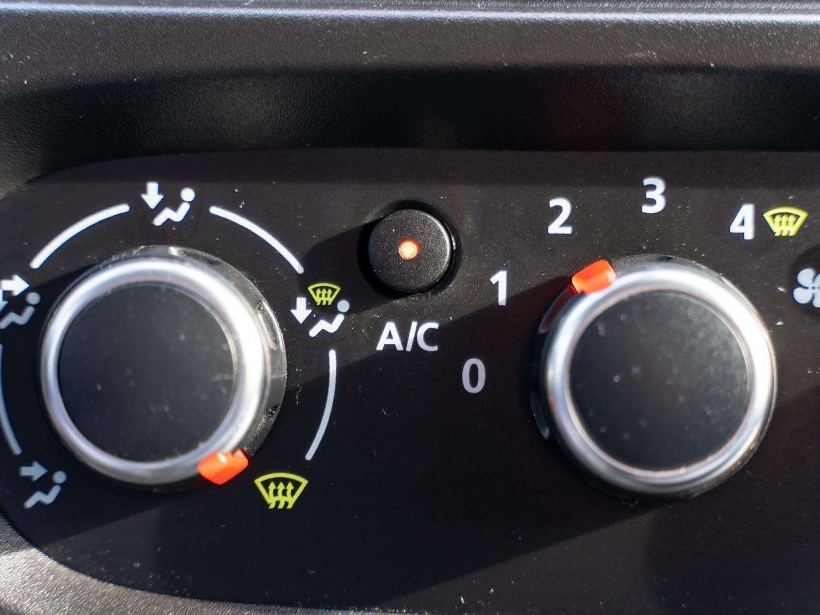 Fahrzeugbild eines Renault Trafic