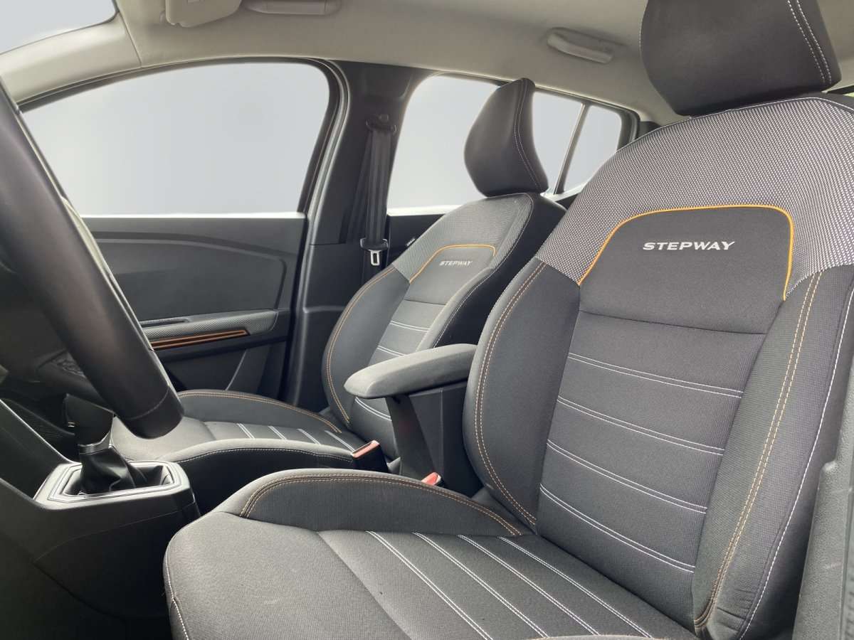 Fahrzeugbild eines Dacia Sandero