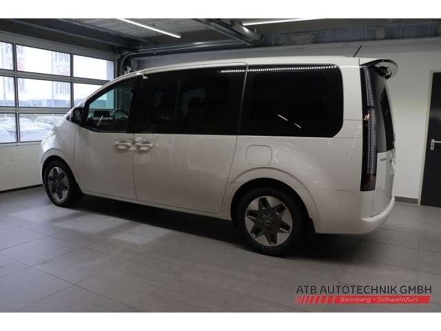 Fahrzeugbild eines Hyundai Staria