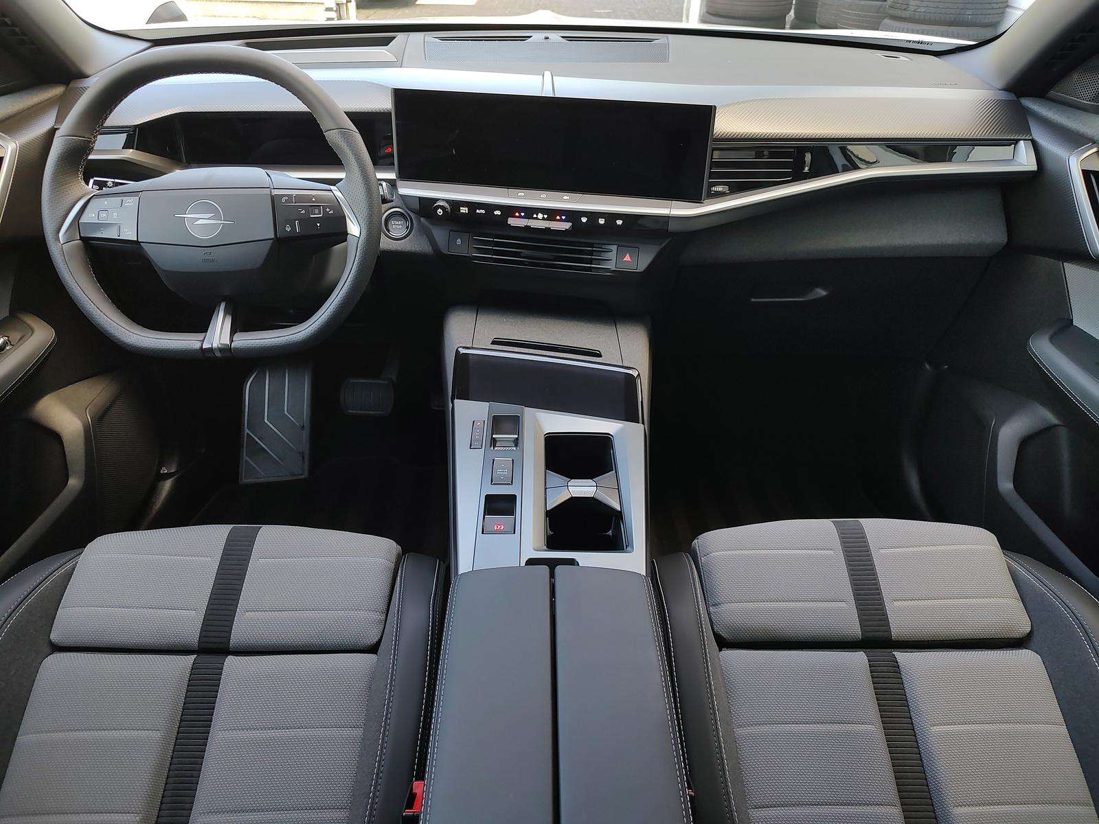 Fahrzeugbild eines Opel Grandland X