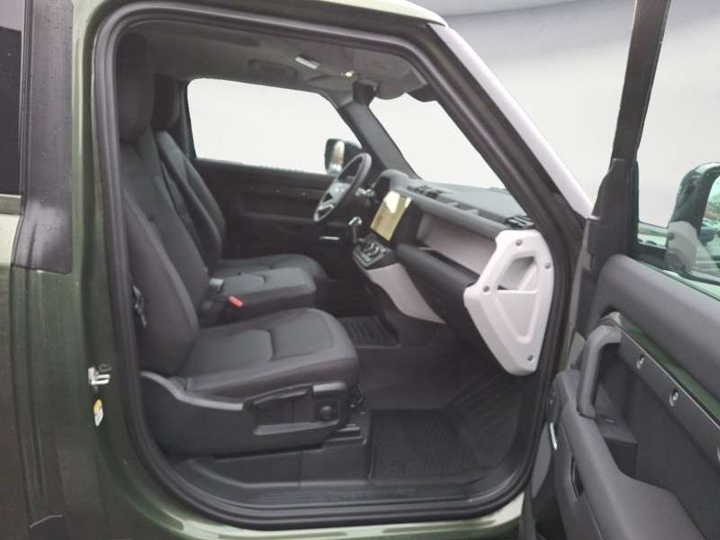 Fahrzeugbild eines Land Rover Defender