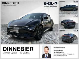 Schräge Frontansicht auf einen Kia EV6 , freigestellt