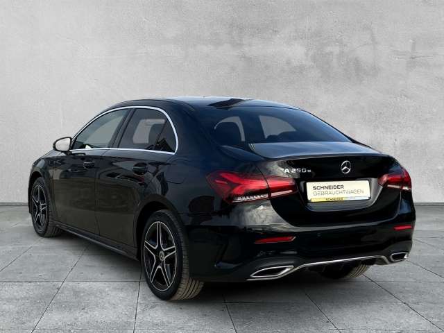 Fahrzeugbild eines Mercedes-Benz A-Klasse