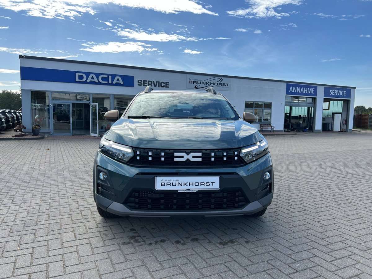 Fahrzeugbild eines Dacia Sandero