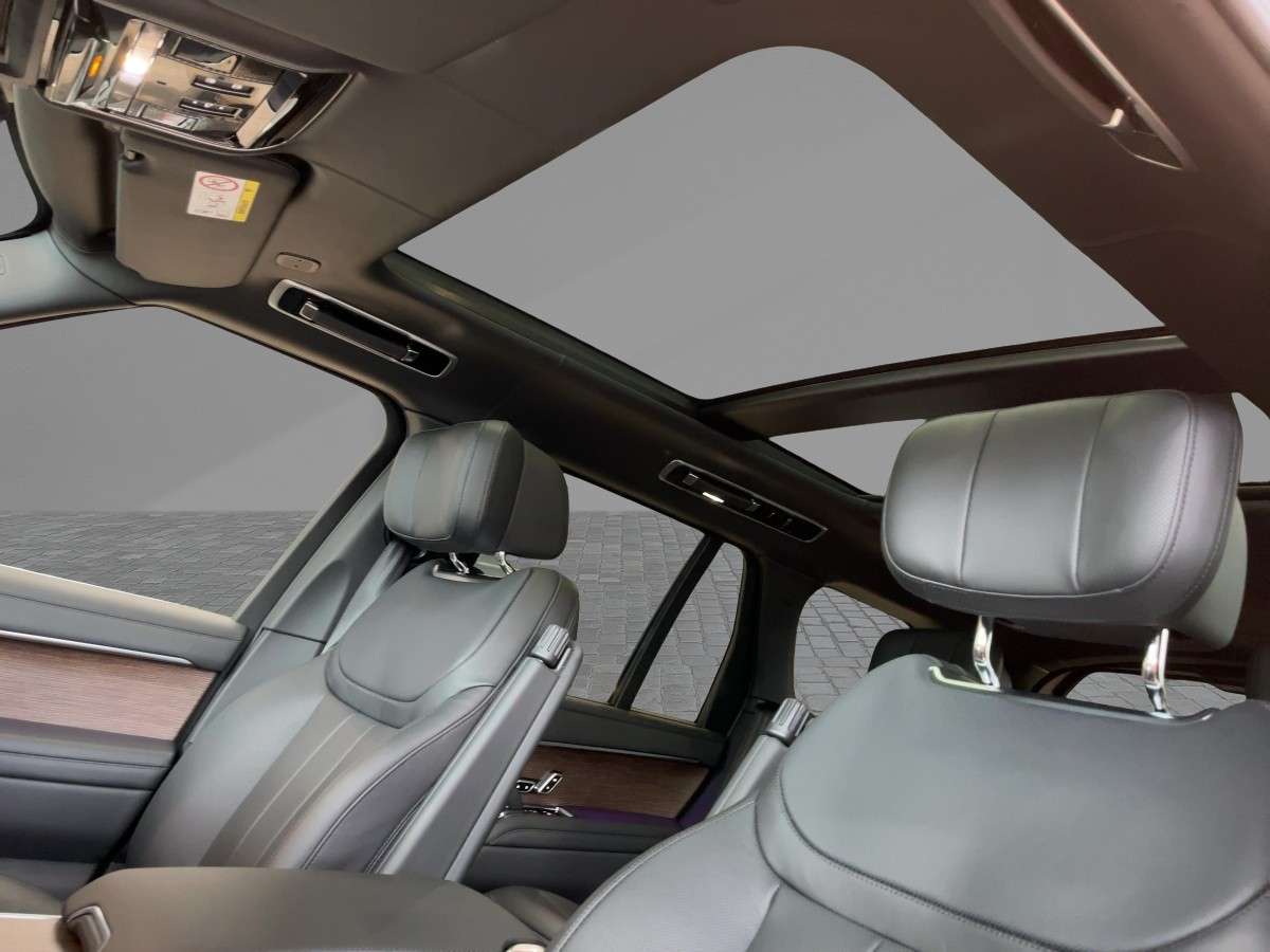 Fahrzeugbild eines Land Rover Range Rover