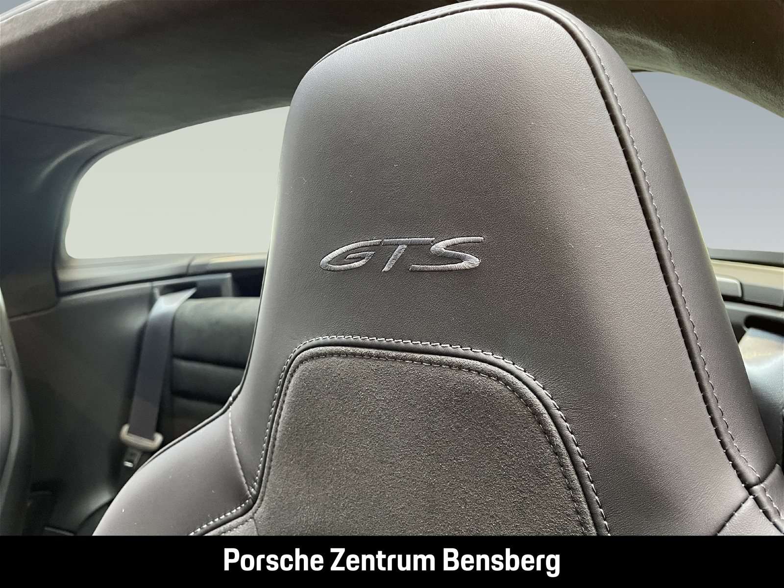 Fahrzeugbild eines Porsche 911