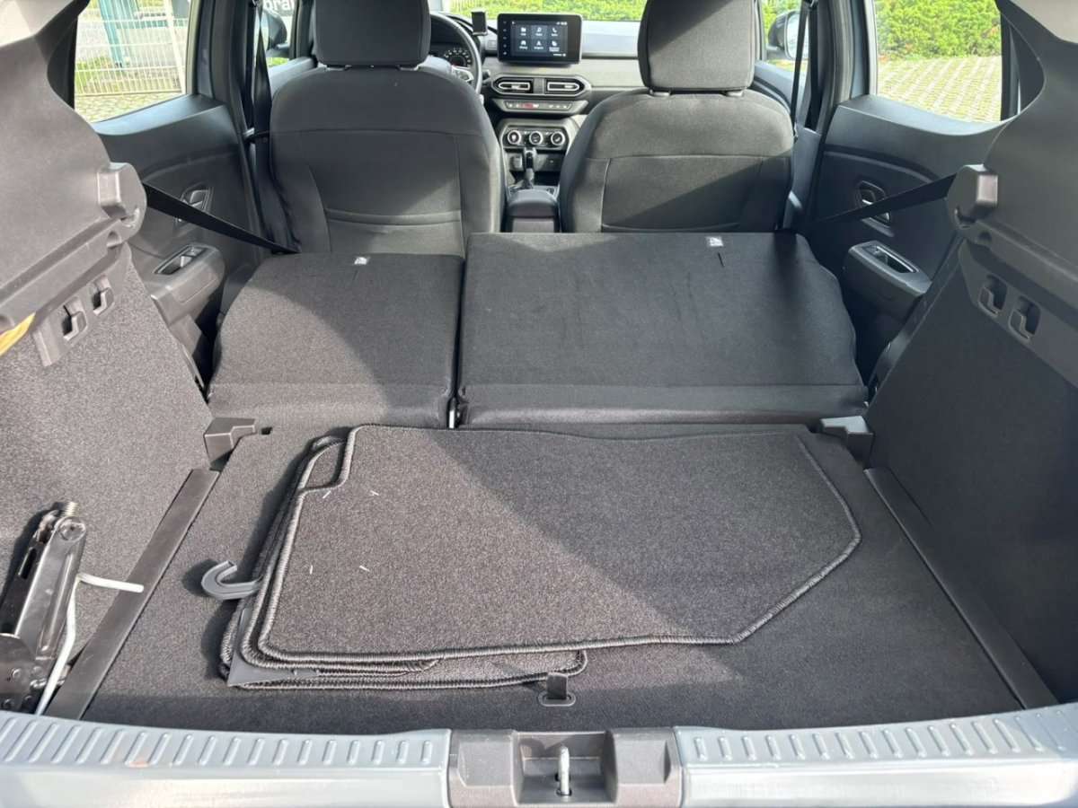 Fahrzeugbild eines Dacia Sandero