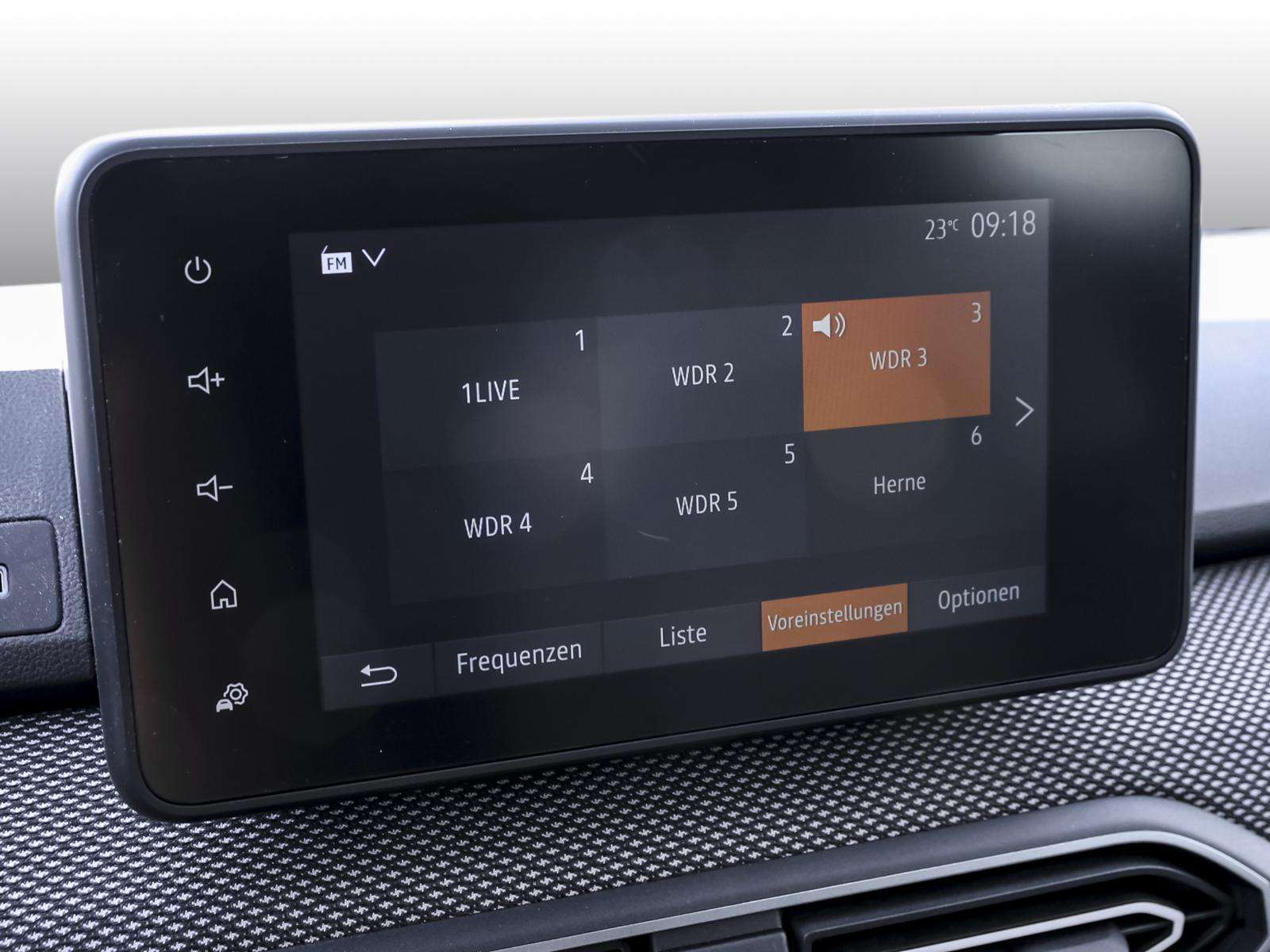 Fahrzeugbild eines Dacia Sandero