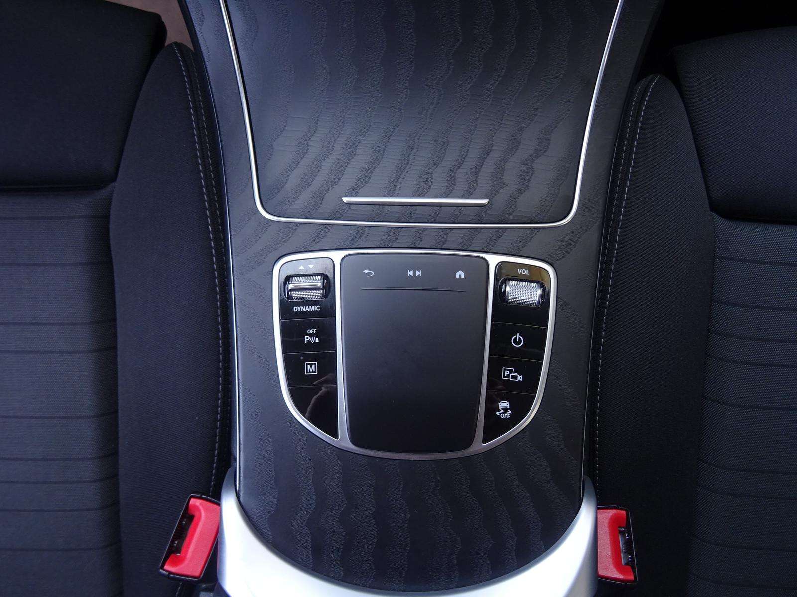 Fahrzeugbild eines Mercedes-Benz GLC