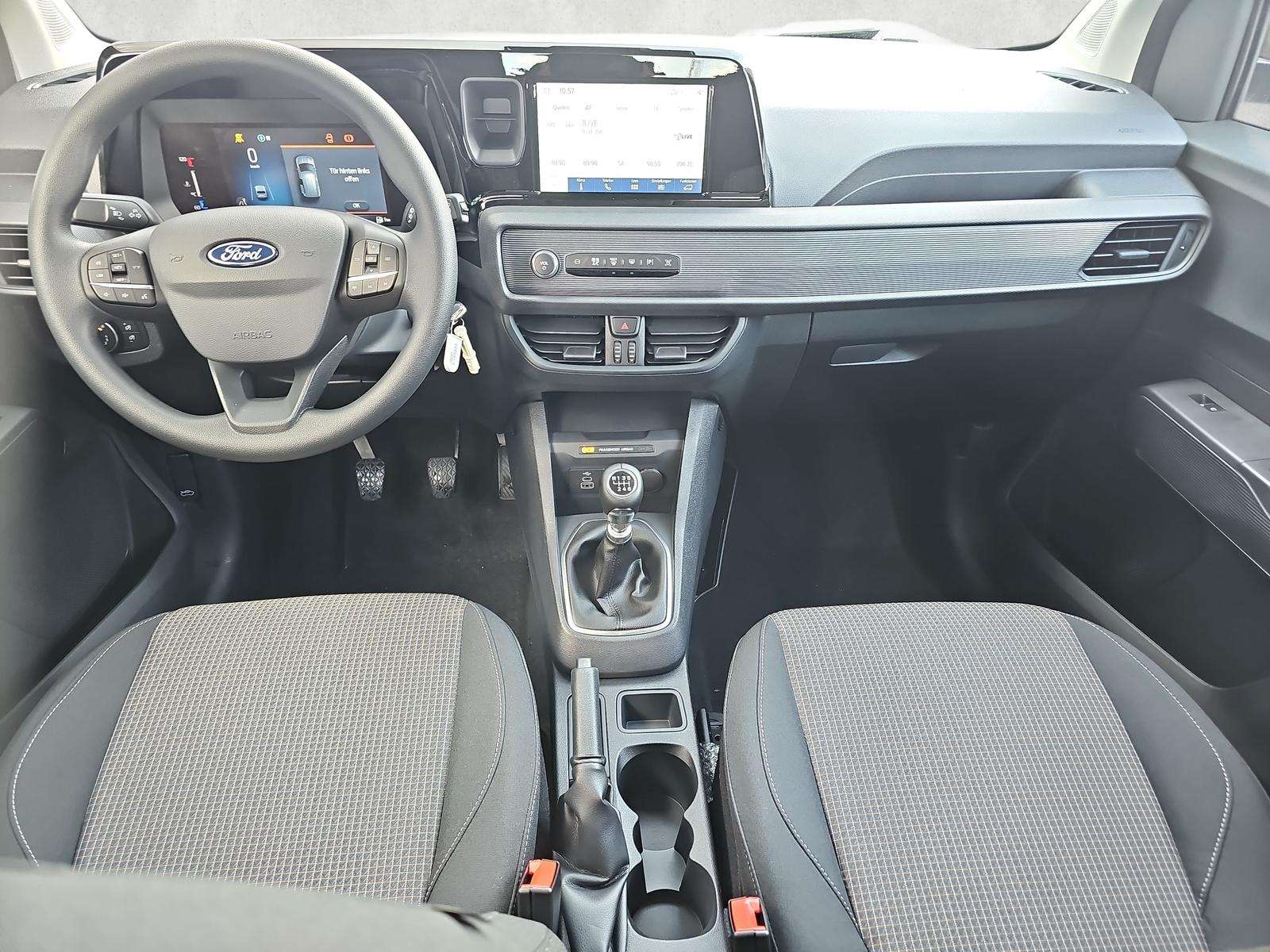 Fahrzeugbild eines Ford Tourneo Courier