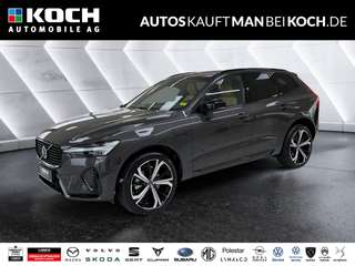 Schräge Frontansicht auf einen Volvo XC60 , freigestellt