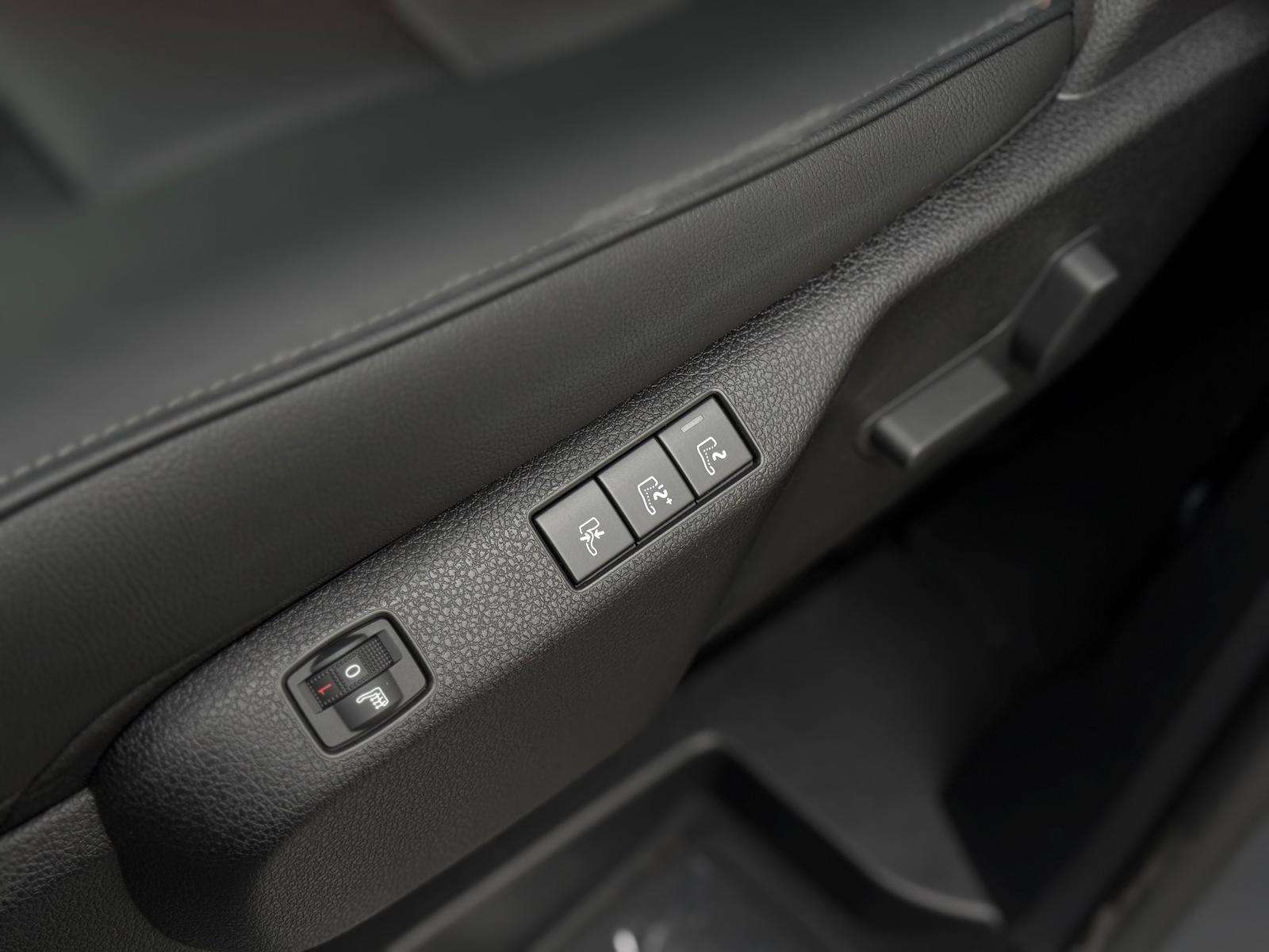 Fahrzeugbild eines Peugeot Traveller