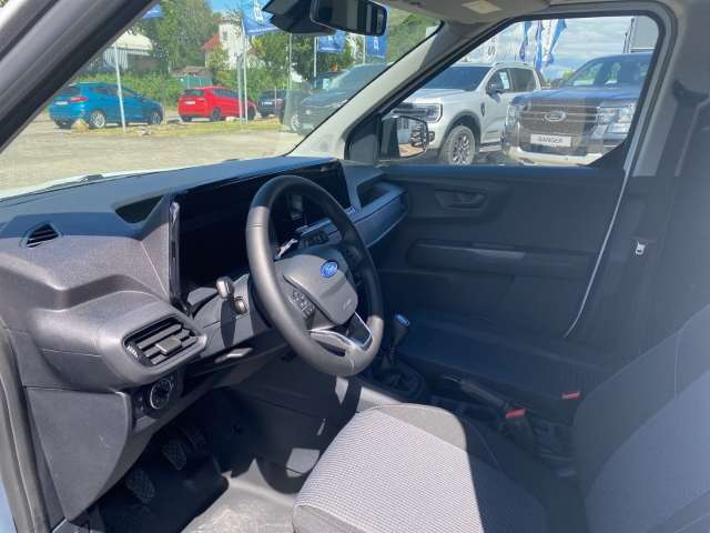 Fahrzeugbild eines Ford Transit Courier