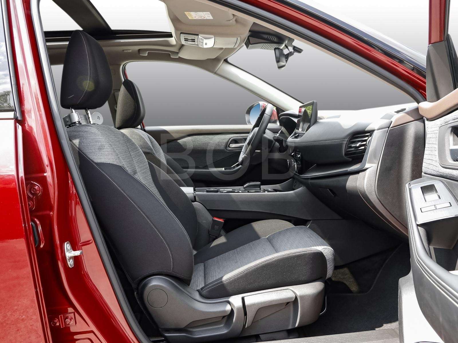 Fahrzeugbild eines Nissan X-TRAIL