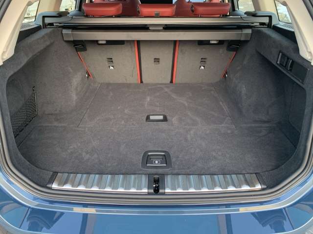 Fahrzeugbild eines BMW 3er-Reihe