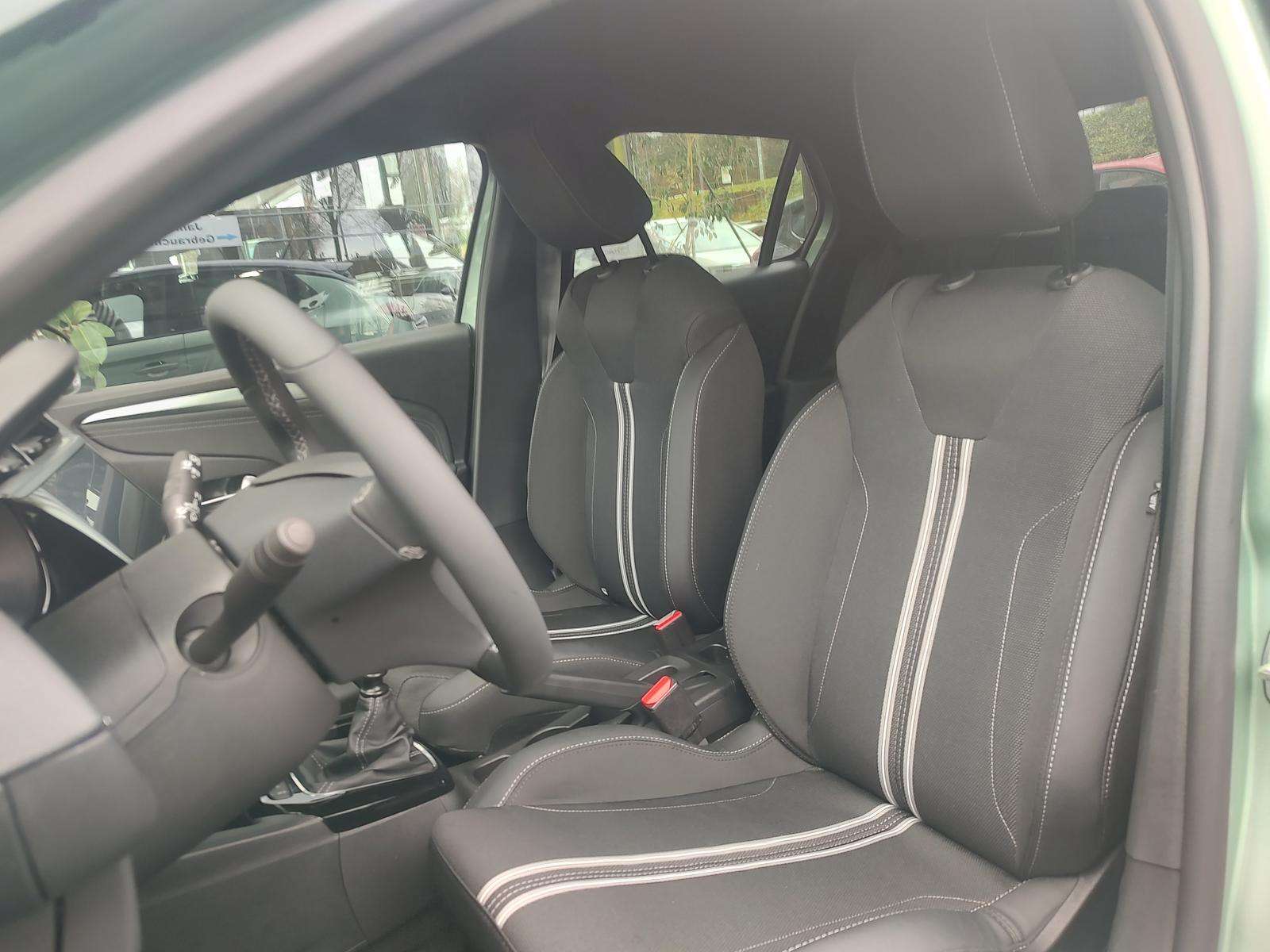 Fahrzeugbild eines Opel Corsa