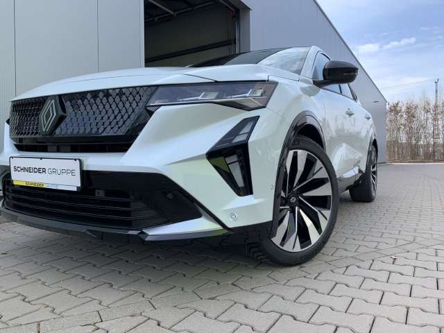 Fahrzeugbild eines Renault Rafale