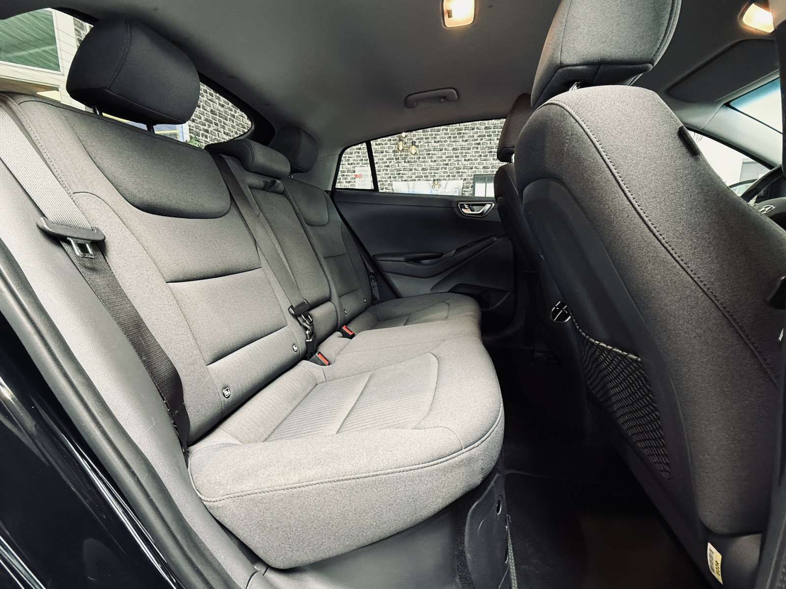 Fahrzeugbild eines Hyundai IONIQ