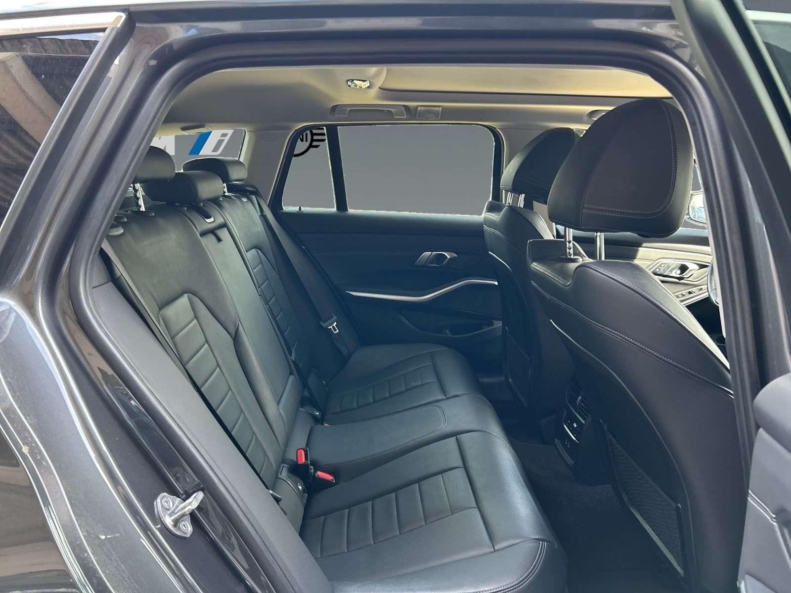 Fahrzeugbild eines BMW 3er-Reihe