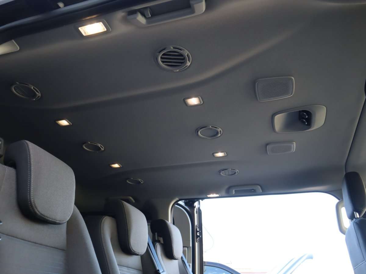 Fahrzeugbild eines Ford Tourneo Custom