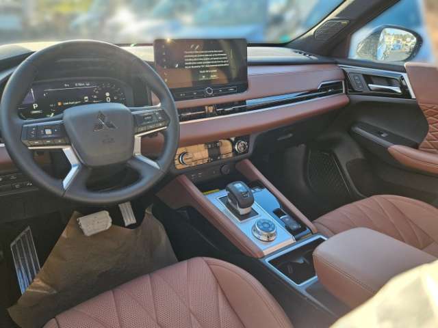 Fahrzeugbild eines Mitsubishi Outlander