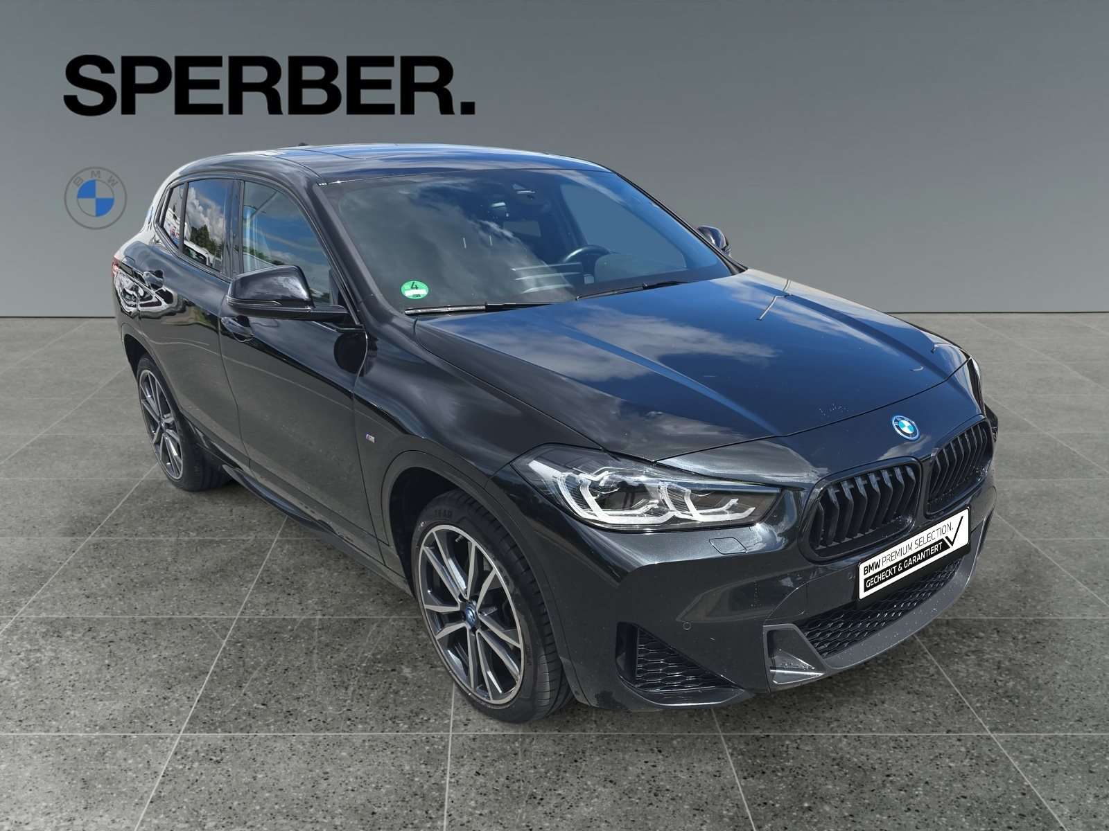 Fahrzeugbild eines BMW X2