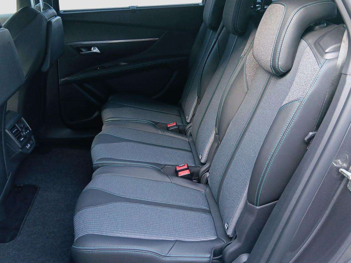 Fahrzeugbild eines Peugeot 5008