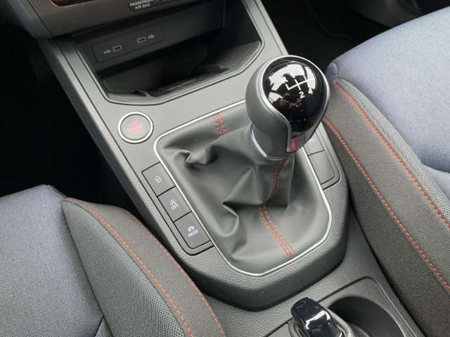 Fahrzeugbild eines SEAT Ibiza