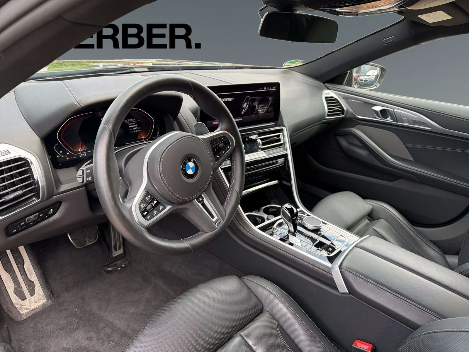 Fahrzeugbild eines BMW 8er-Reihe
