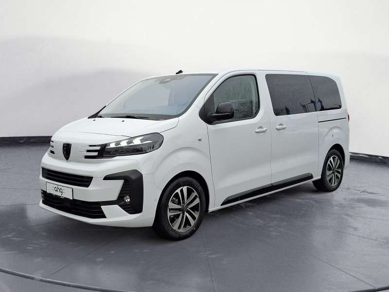 Fahrzeugbild eines Peugeot Traveller