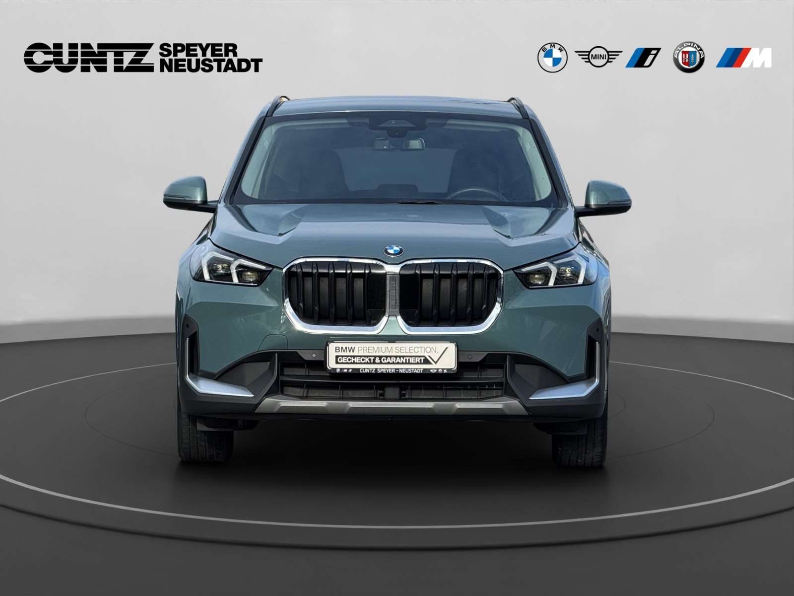 Fahrzeugbild eines BMW X1