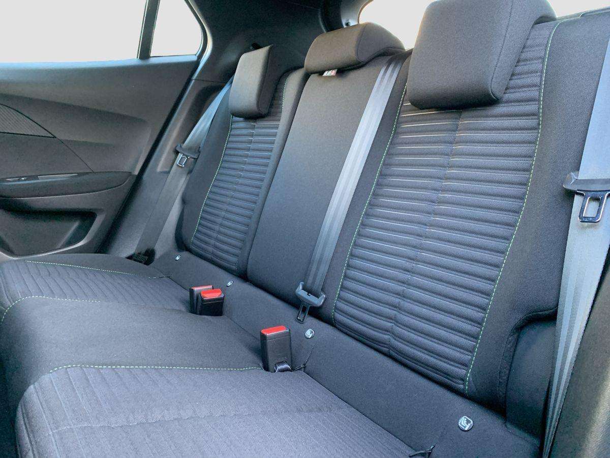 Fahrzeugbild eines Peugeot 2008