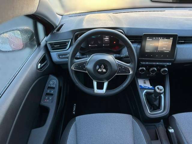 Fahrzeugbild eines Mitsubishi Colt