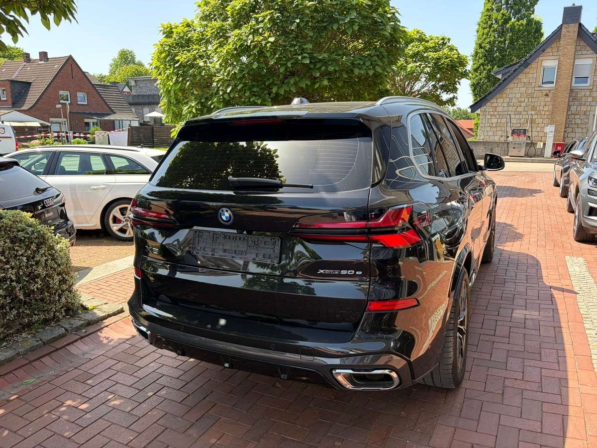 Fahrzeugbild eines BMW X5