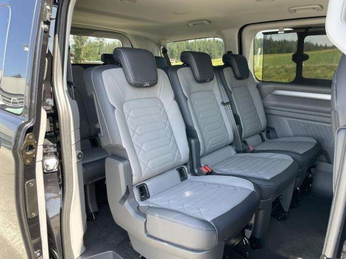 Fahrzeugbild eines Volkswagen Caravelle