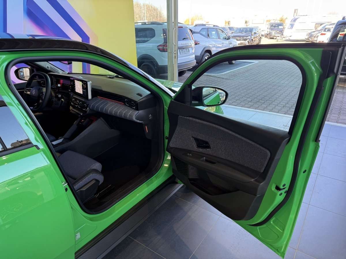 Fahrzeugbild eines Renault 5 E-TECH